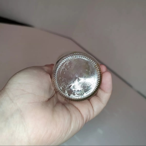 Small Clear Glass Pine Sol Cleaner Bottle 86-5 Copywrite 4 2011 Empty - Picture 6 of 9